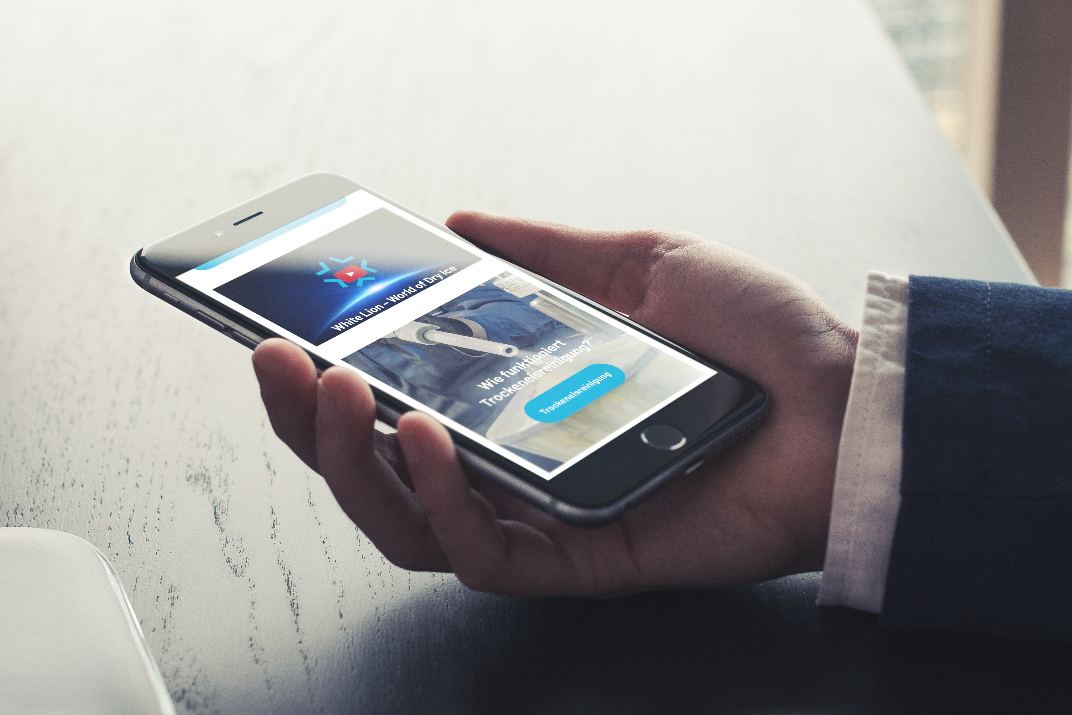 White_Lion_iphone-mockup_02